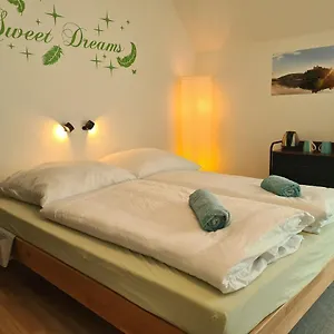 Lichtdurchflutetes - Kaeppele Accommodatie bij particulieren Waldbuttelbrunn