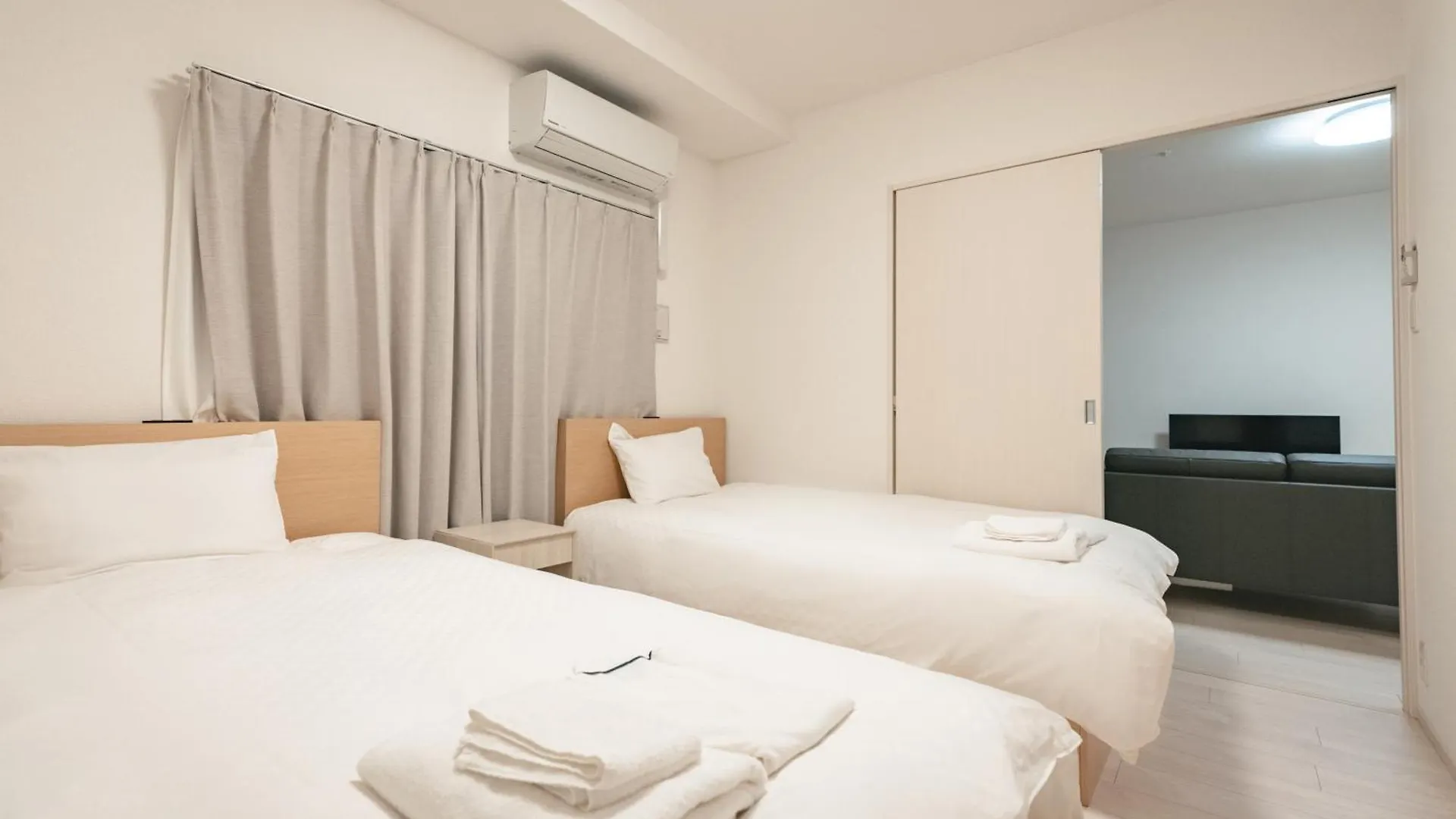 谷町君ホテル　難波80 Osaka Appartement